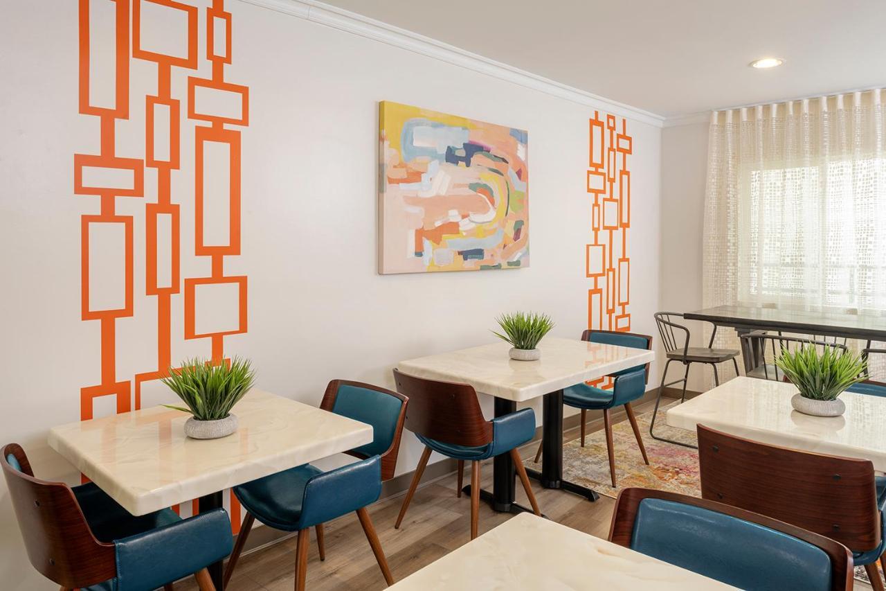 The Sojourn - Sherman Oaks 2* Los Angeles